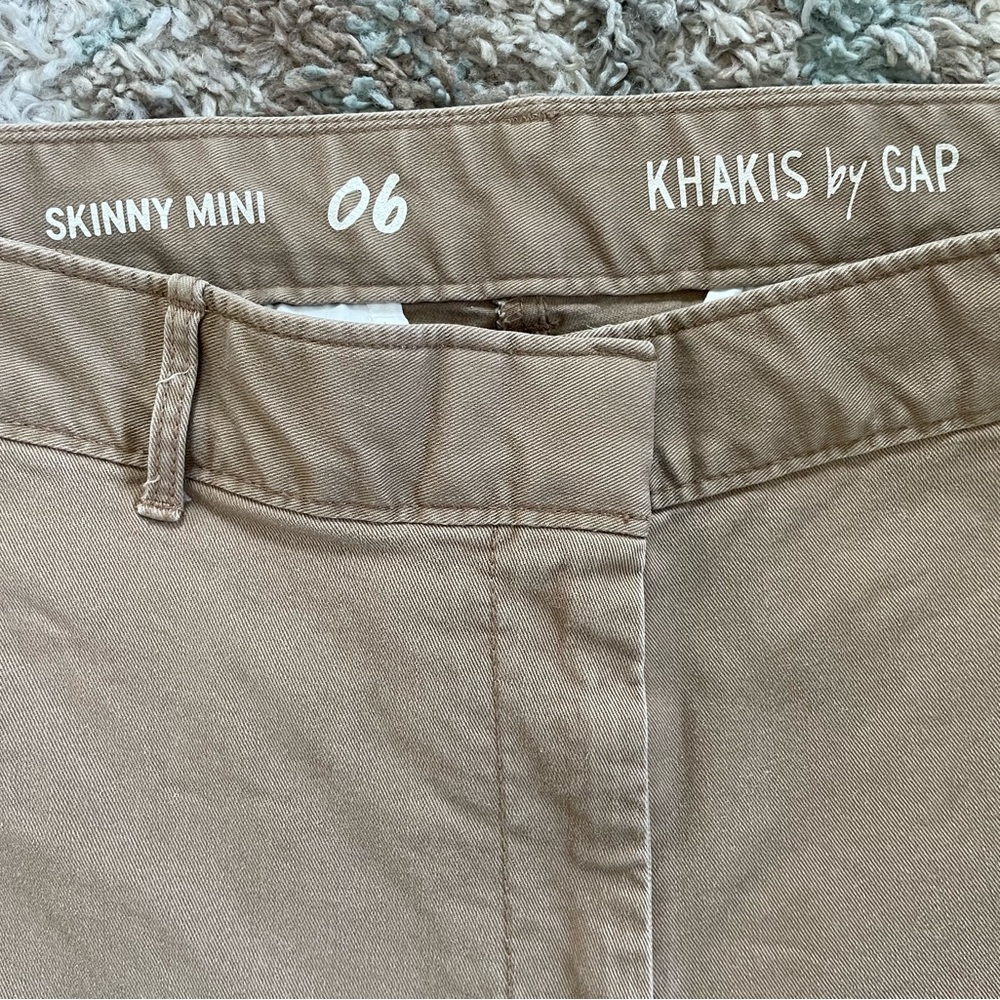 Gap Sz 6 Women’s Skinny Mini Tan Khaki Ankle Pants - Picture 3 of 3